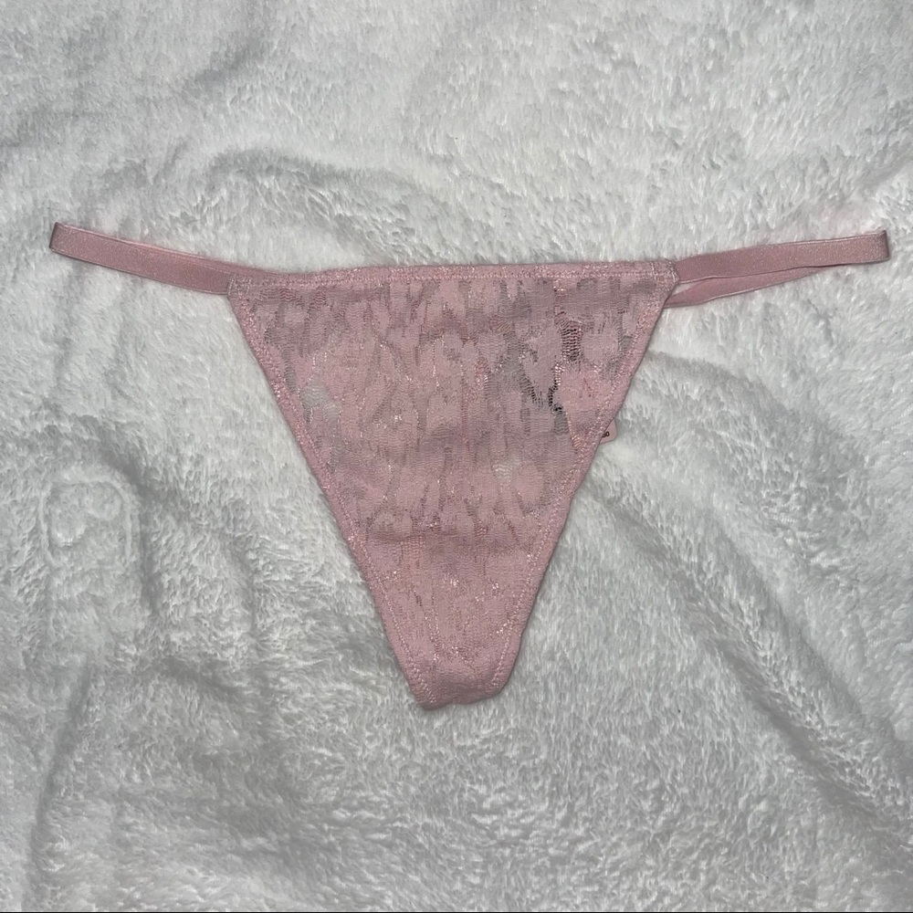 VS lace thong